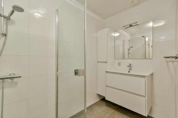 Medium property photo - Hoogte Kadijk 110G, 1018 BT Amsterdam